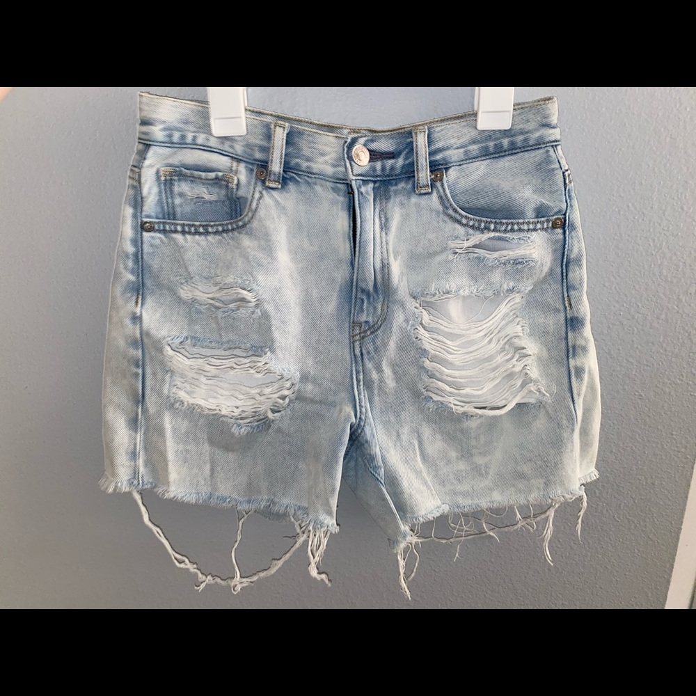 American eagle shorts!